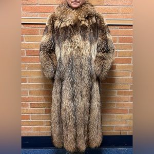 Tanuki Fur Coat, Size 6
